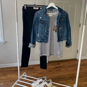 Stylish stripped Tee!!